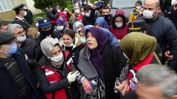 Şehit Gökhan Çakır'ın naaşı, baba ocağına götürüldü