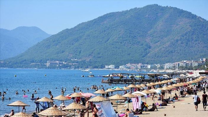 Turizm personelinin aşılanması yaz başlamadan tamamlanacak