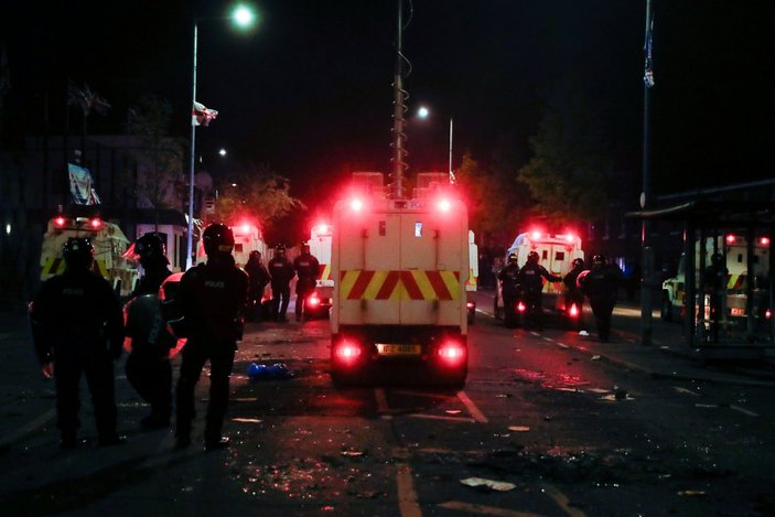 Kuzey İrlanda'daki şiddet olayları devam ediyor