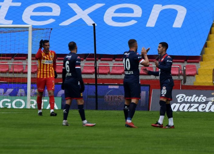 a Antalyaspor deplasmanda Kayserispor'u tek golle mağlup etti