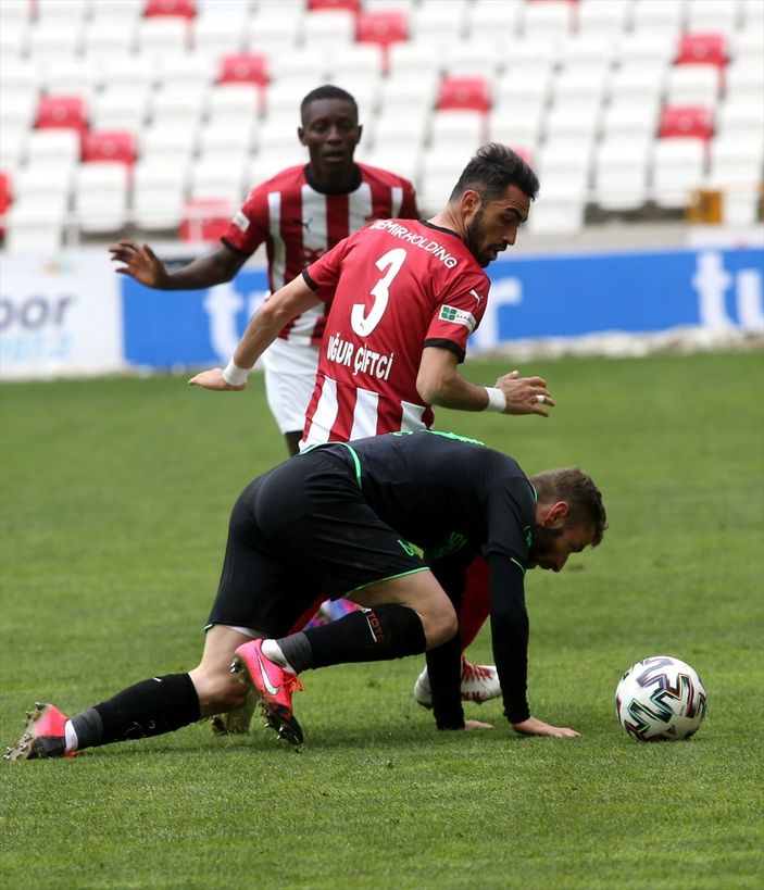 Mecnun Otyakmaz: Virüs bizden uzaklaşınca toparlandık