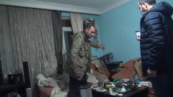Bursa'da hırsız bodrum kattaki evde mahsur kaldı