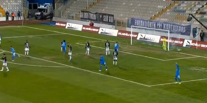Emrah Başsan'ın Beşiktaş'a uzaktan golü