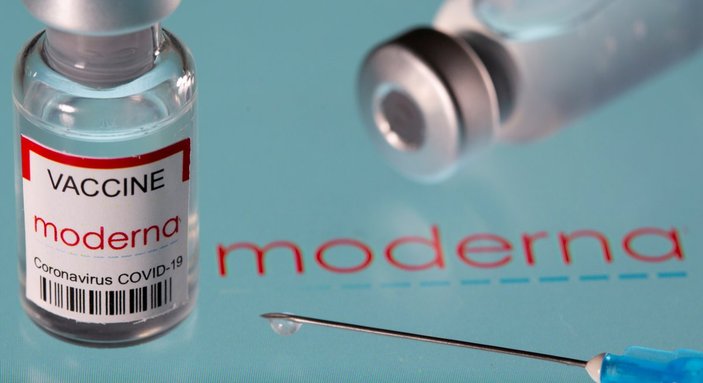 Moderna'nın koronavirüs aşısı, Pfizer-BioNTech'den daha çok yan etkiye neden oluyor