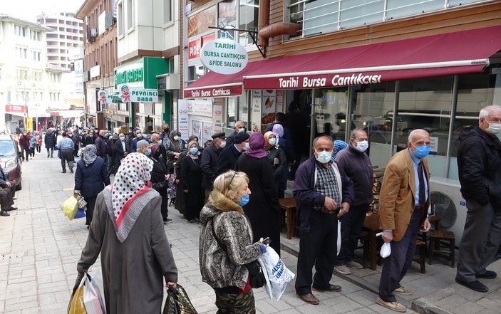 Bursa'da Ramazan öncesi alışveriş çılgınlığı