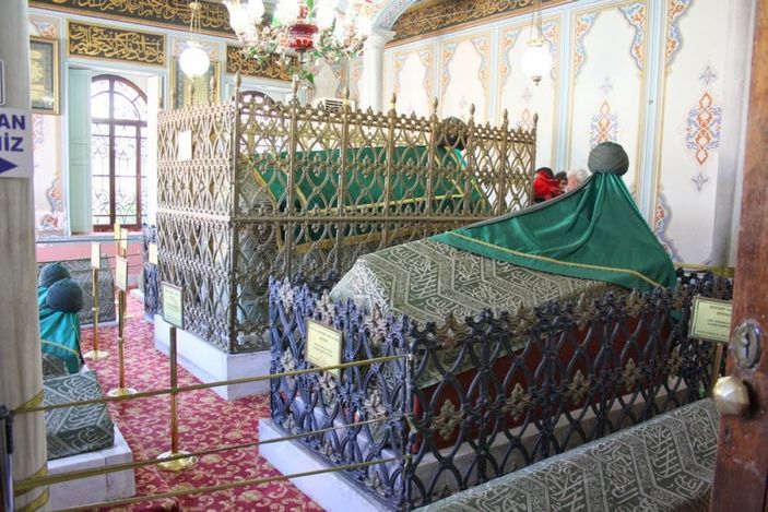 İstanbul'da türbeler açık olacak mı? Ramazan ayında gidilecek türbeler..