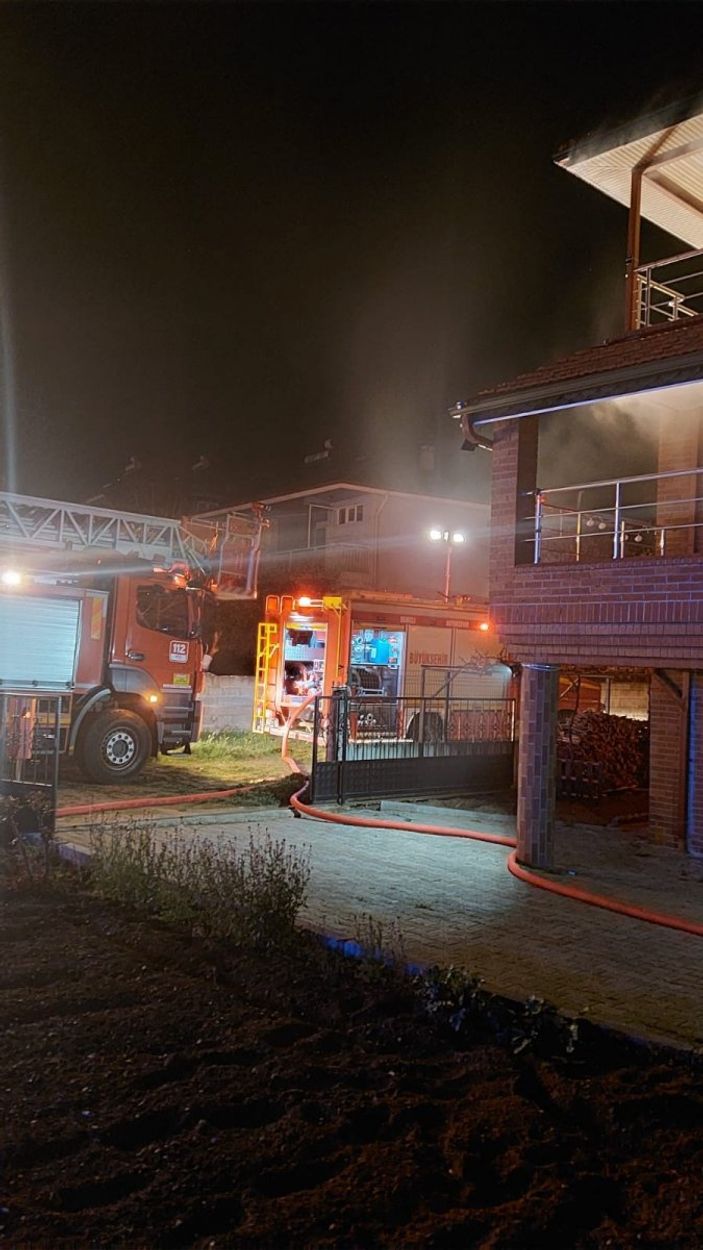 i Denizli’de evi yanan şahıs, ormanlık alanda ölü bulundu