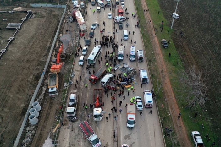 Bursa'da 4 kişinin öldüğü kazada, tır şoförü kusurlu bulundu