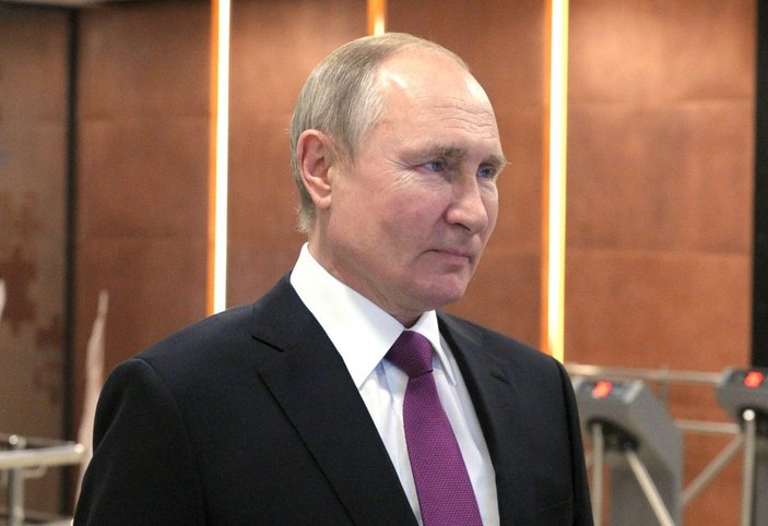 Vladimir Putin, koronavirüs aşısının ikinci dozunu yaptırdı