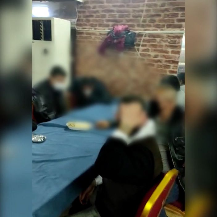 d Konya'da iki mekana kumar baskını