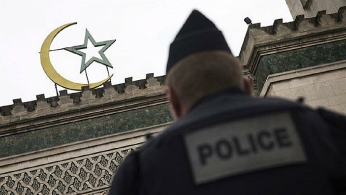 Fransa, Müslümanlara yönelik yasakları genişletti