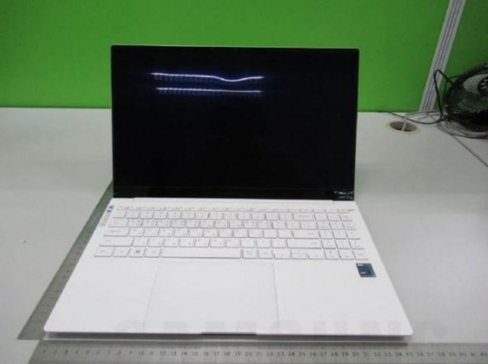 samsung galaxy laptop