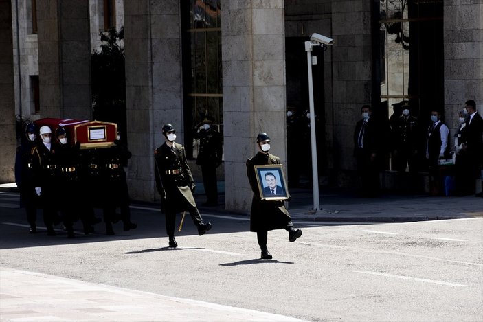 Cumhurbaşkanı Erdoğan, Yıldırım Akbulut'un cenaze törenine katıldı