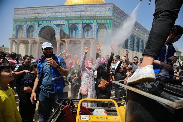 Mescid-i Aksa’da Ramazan ayının ilk cuma namazı kılındı