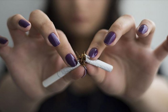 Sağlık Bakanlığı: İftar sonrası sigarada beyin kanaması riski var