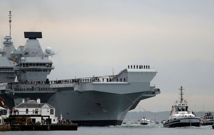 İngiltere, iki savaş gemisini Karadeniz'e gönderecek