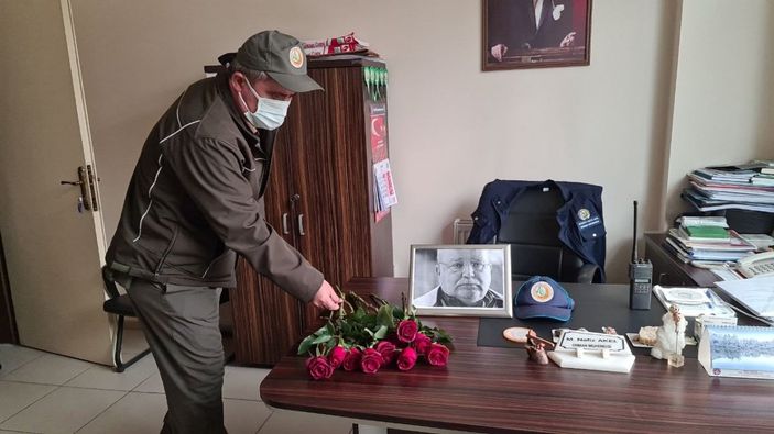 İ Karabük'te koronavirüse yenik düşen genç öğretmen toprağa verildi