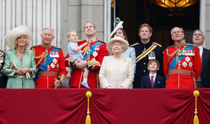 İngiltere Kraliçesi 2'nci Elizabeth, 95 yaşına girdi