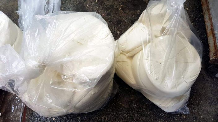 Siirt'in meşhur peyniri satışa çıktı