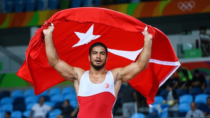 Taha Akgül kimdir? Milli güreşçi Taha Akgül'ün hayatı ve biyografisi..