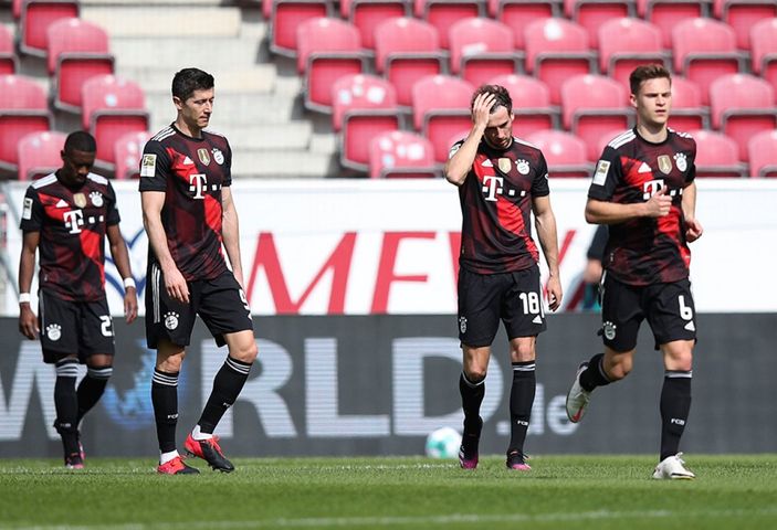 Bayern Münih, Mainz'a 2-1 yenilerek şampiyonluğu erteledi