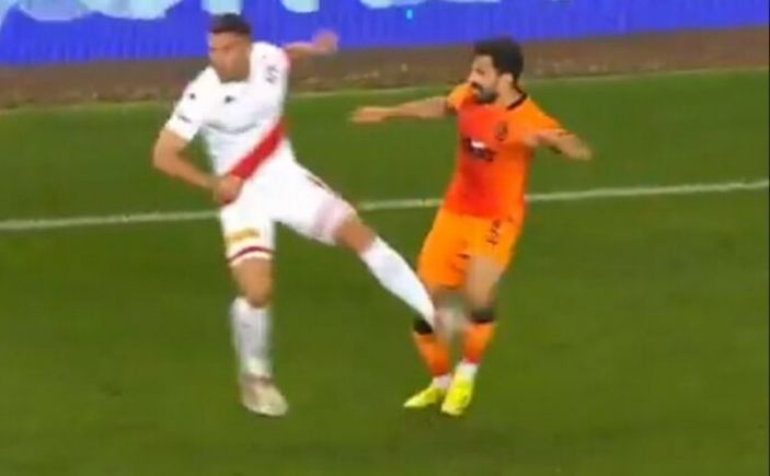 Fatih Terim'den Şener'e: Düşme, ölmezsen faul vermiyorlar