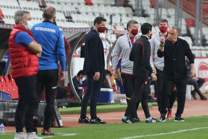 Galatasaray deplasmanda Antalyaspor'u mağlup etti