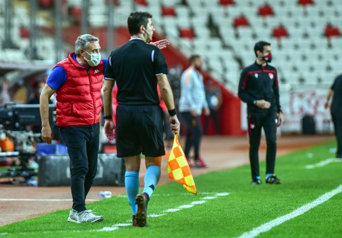 Ersun Yanal'dan Lukas Podolski'ye destek