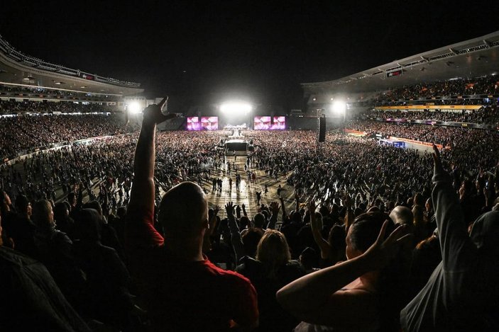 Yeni Zelanda’da 50 bin kişilik konser