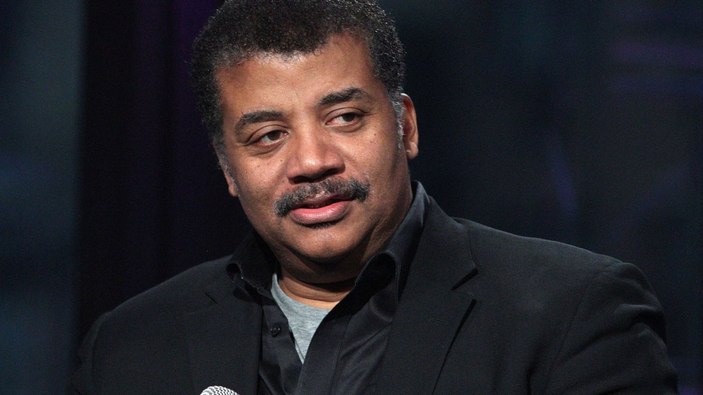 Neil de Grasse Tyson'a göre okunması gereken kitaplar