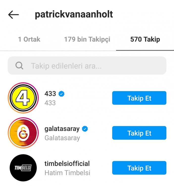 Patrick van Aanholt, Galatasaray'ı Instagram'dan takibe aldı