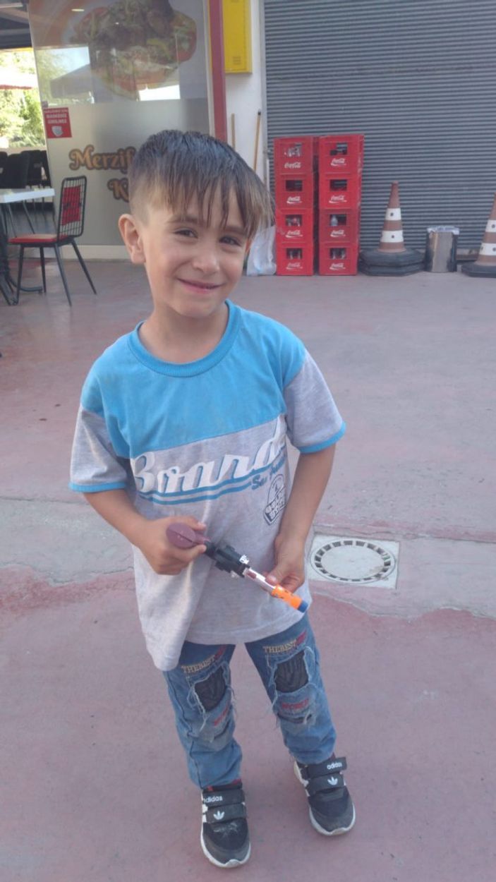 d İstanbul'da su deposuna düşen çocuk kurtarılamadı