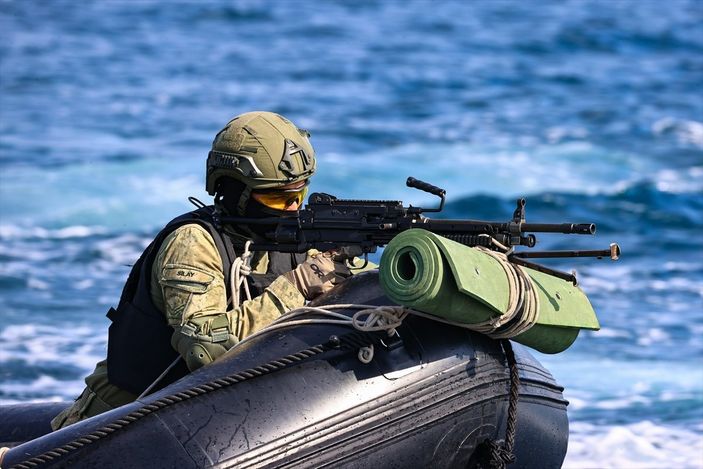 'Timsahlar' Mavi Vatan'daki zorlu görevlere böyle hazırlanıyor