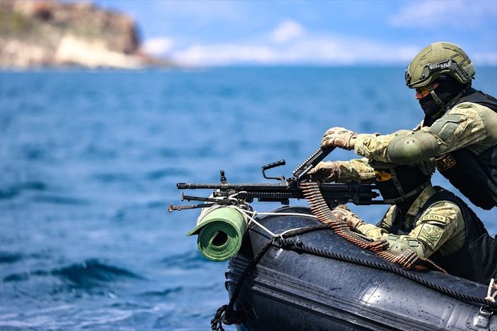 'Timsahlar' Mavi Vatan'daki zorlu görevlere böyle hazırlanıyor