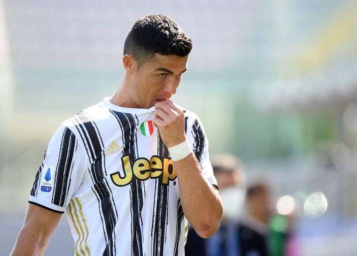 Ronaldo, Juventus'tan ayrılmak istiyor