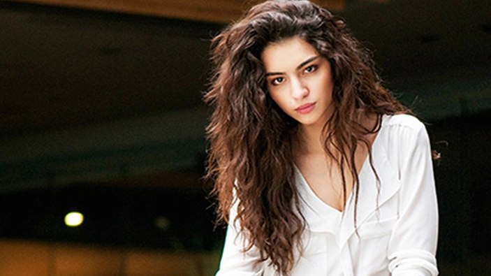 Kırmızı Oda'nın Mitra'sı Melisa Aslı Pamuk kimdir? Melisa Aslı Pamuk hakkında bilgiler