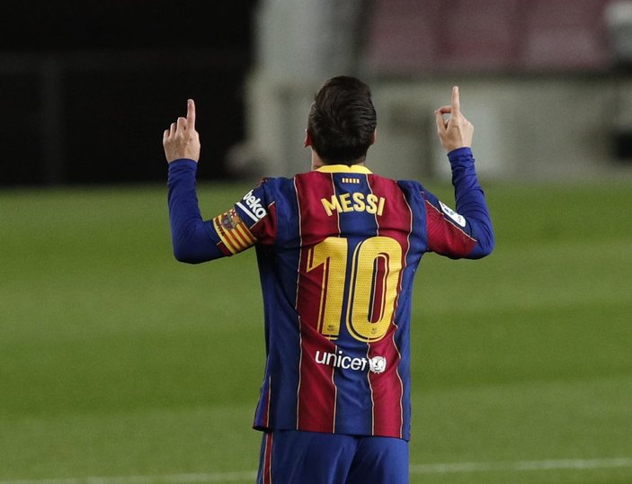 Messi, Barcelona ile sözleşme yenileyecek
