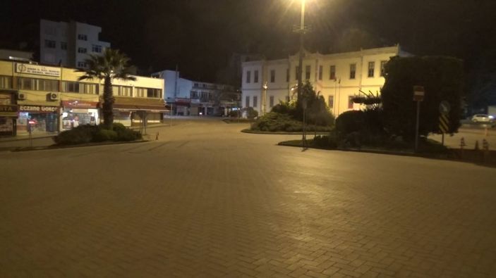 Sinop sokaklarında kapanma sessizliği