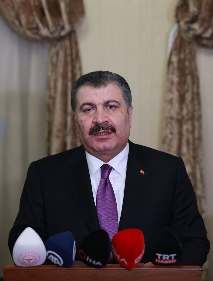 Fahrettin Koca: Tam kapanma zaruret haline gelmişti