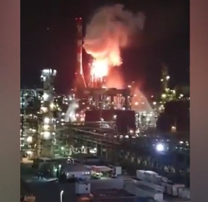 İsrail'de petrokimya tesisinde yangın çıktı