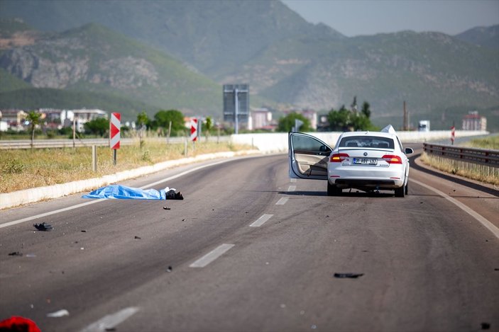 Hatay'da otomobil ile motosiklet çarpıştı: 2 ölü