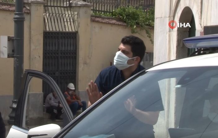 i İranlı turist polis