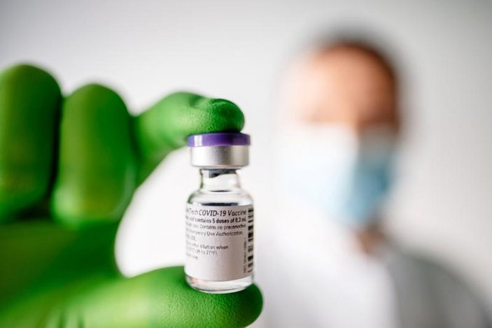 Uğur Şahin: Koronavirüs aşılarını 6 ay saklayabileceğiz