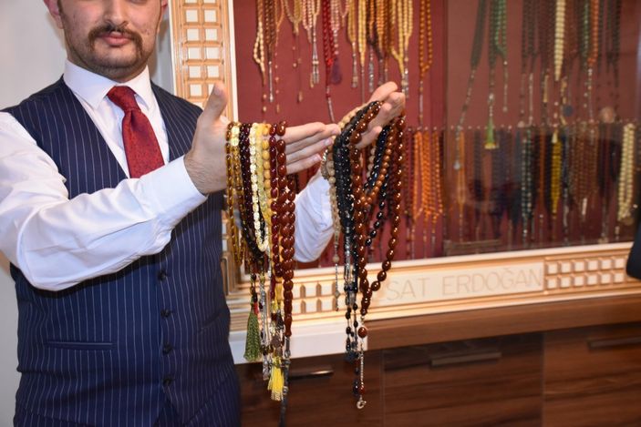 Malatya'da hobi olarak tespih biriktirdi: Değeri 900 bin TL'ye ulaştı