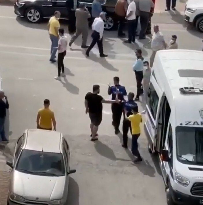 Hatay'da esnaf ve zabıta arasında kavga çıktı