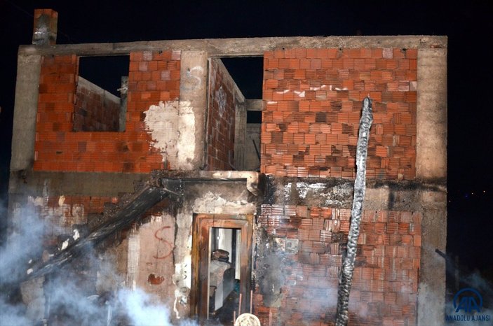 Kastamonu'da yangın: 6 ev hasar gördü