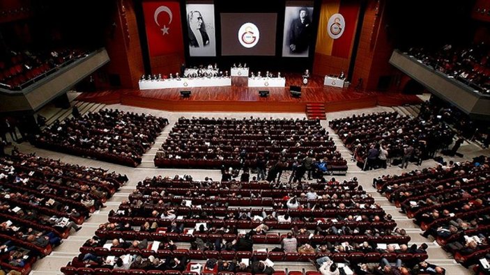 Galatasaray'da Mustafa Cengiz'in ihracı gündemde