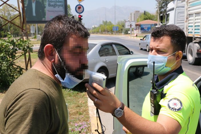 i Antalya'da refüje çıkan alkollü sürücü: Hatalı ben değilim