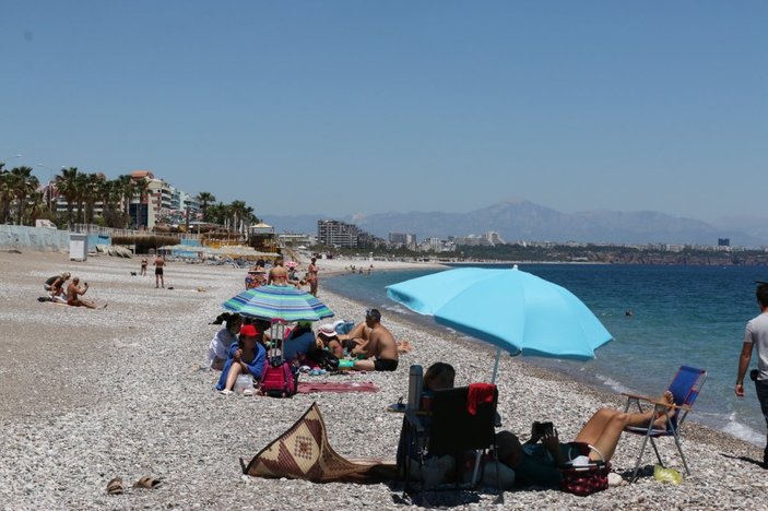 Antalya'da iki mevsim bir arada