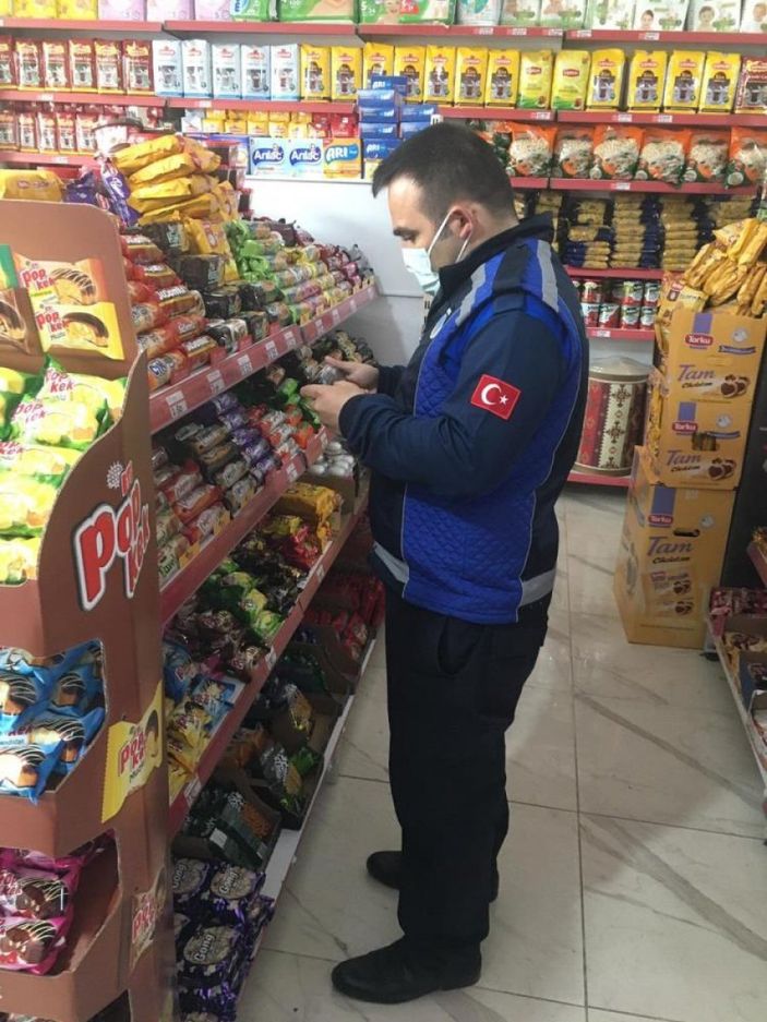 i Çorum'da kapanma kapsamında denetimler devam ediyor